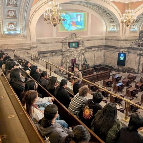 Students Explore Civic Leadership During Visit to the Washington State Capitol